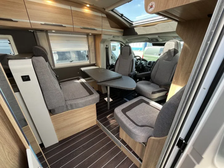 Fahrzeugbild Knaus SKY TI 700 MEG #7