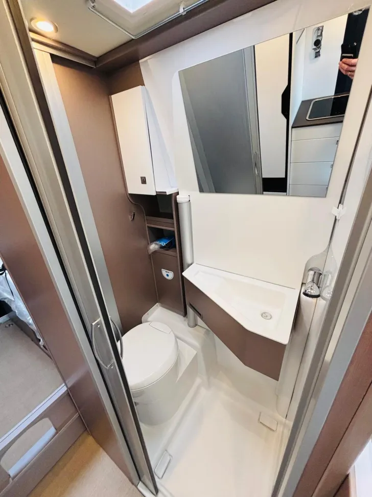 Fahrzeugbild Bürstner Eliseo C642 ++MEGA-DEAL++ #12