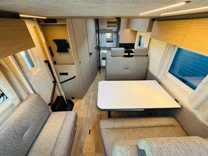 Fahrzeugbild Bürstner Campeo TD 676 G ++MEGA-DEAL++ #9