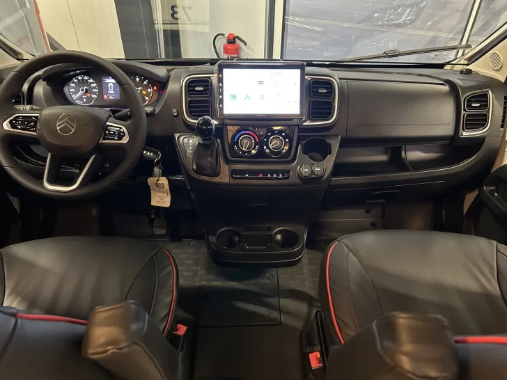 Fahrzeugbild Bürstner Papillon PC6.0 AT8G+Design/Komfort/Licht/Küchen Pack #6