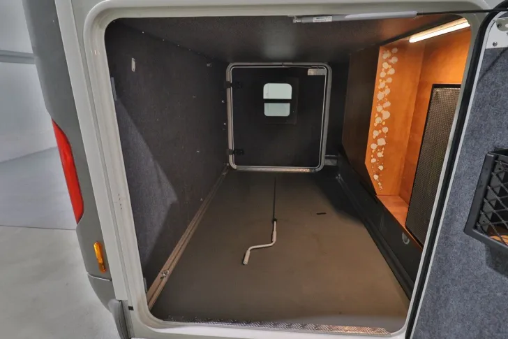 Fahrzeugbild Carthago Chic -C line I 4.8LE/Automatik/Einzelbetten+Hub. #7