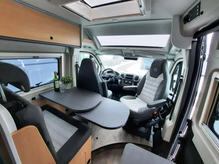 Fahrzeugbild Sunlight Camper Van Cliff 640 X Verfüg./Sparen Sie 6.434,- € #8