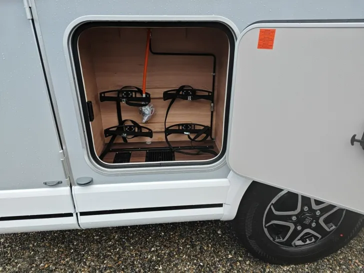 Fahrzeugbild Knaus L!VE WAVE PLATINUM SELECTION 650 MEG Live Wave #23