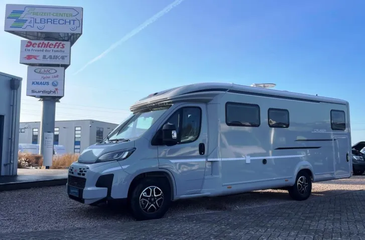 Fahrzeugbild LMC Cruiser 750 EL Verfüg./Sparen Sie 16.121,- € #1