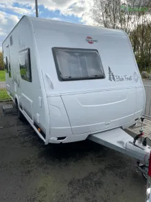 Fahrzeugbild Bürstner Premio 455 TS #1