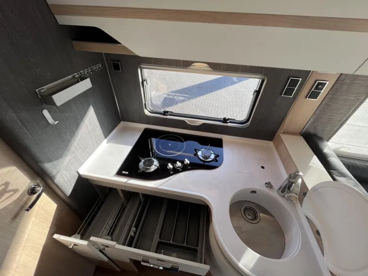 Fahrzeugbild Hymer B-Klasse ML I 880 #7