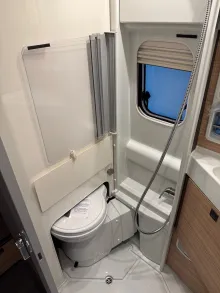Fahrzeugbild Malibu Charming GT skyview 640 LE K #16