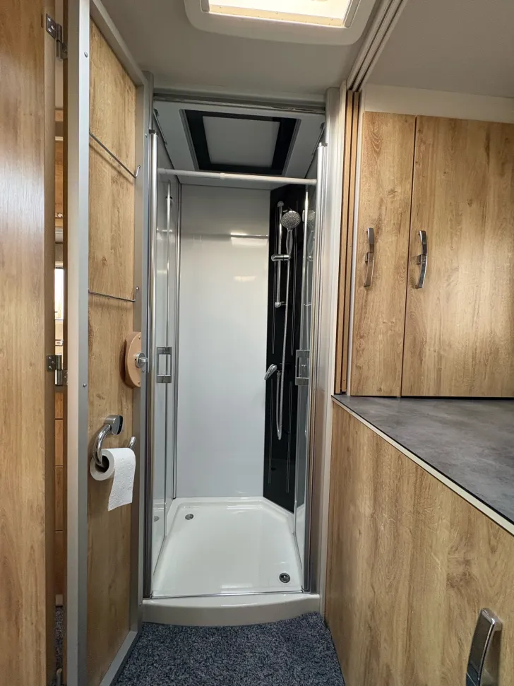 Fahrzeugbild Frankia F-Line I 680 SG #7