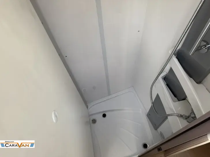 Fahrzeugbild Bürstner Lyseo TD 690 G Harmony Line Ab ca. September abzugeben. #10
