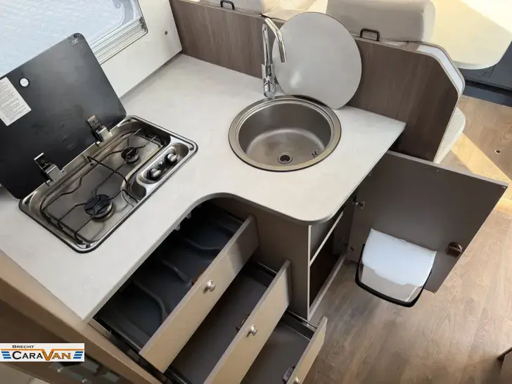 Fahrzeugbild Carado T 447 Pro+ Alle Pakete/Combi 64 #10