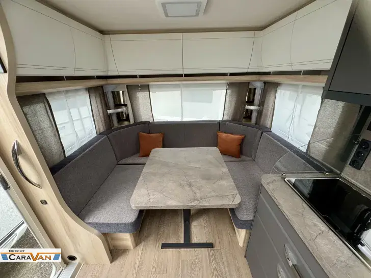 Fahrzeugbild Hobby De Luxe 460 UFe IC-Line 4.500 Euro PreisHighlight #4