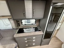 Fahrzeugbild Hobby De Luxe 460 UFe IC-Line 4.500 Euro PreisHighlight #12