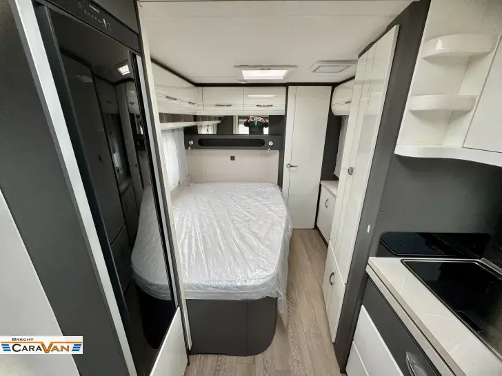 Fahrzeugbild Hobby De Luxe 495 WFB 1800 kg/Connect/Autarkvorb. #5