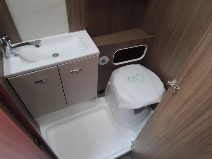 Fahrzeugbild Tabbert Cazadora 495 HE 2,3 #10