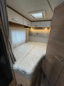 Fahrzeugbild Weinsberg CaraSuite 650 MF mit Hubbett #9