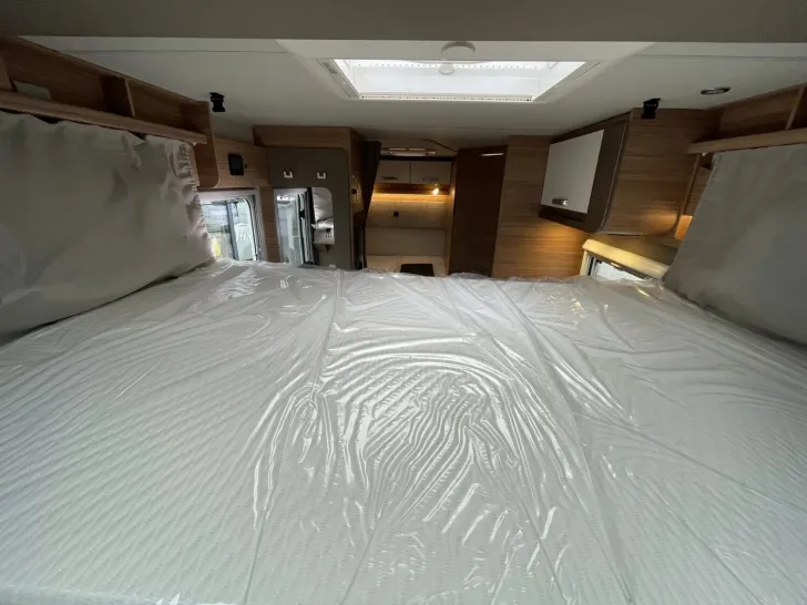Fahrzeugbild Weinsberg CaraSuite 650 MF mit Hubbett #11