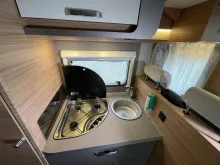Fahrzeugbild Weinsberg CaraSuite 650 MF mit Hubbett #13