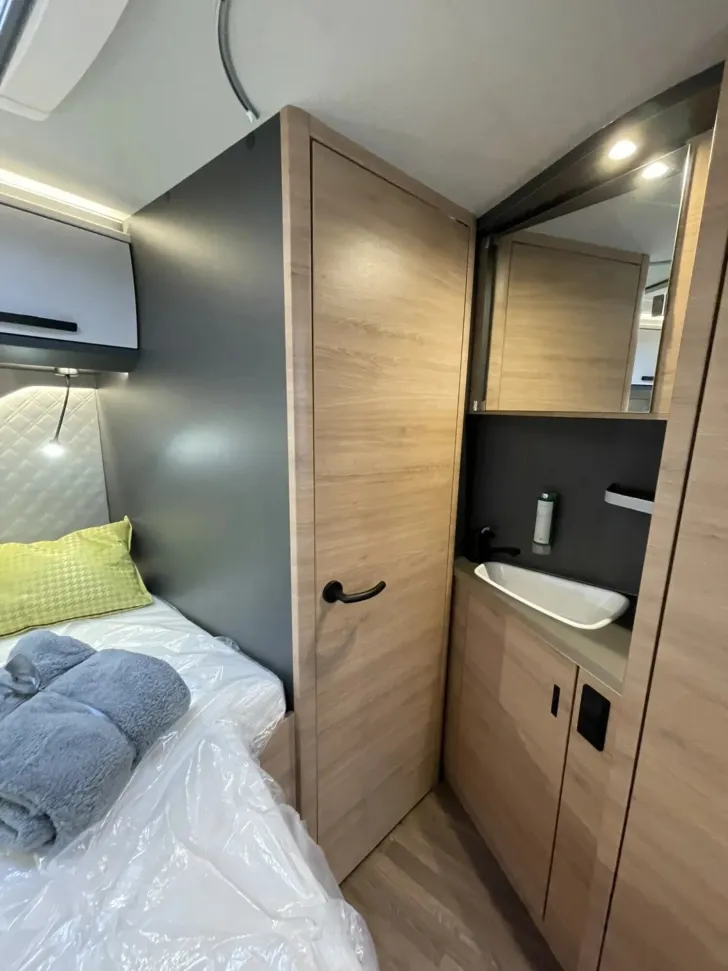 Fahrzeugbild Knaus L!VE TI PLATINUM SELECTION 650 MF LIVE TI #21