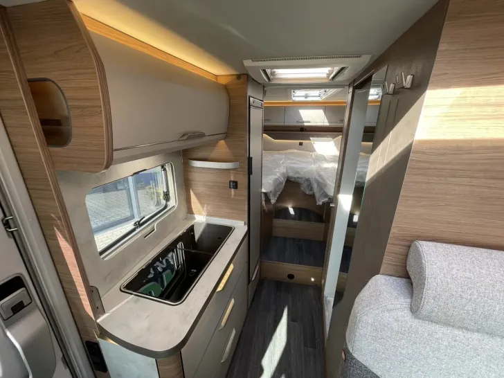 Fahrzeugbild Knaus Van i 650 MEG #17