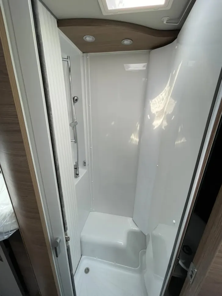 Fahrzeugbild Knaus L!VE I 650 MEG Live I #19