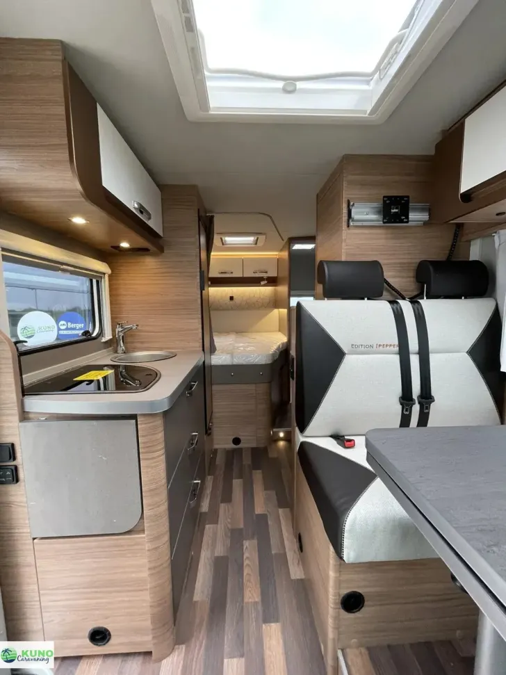 Fahrzeugbild Weinsberg CaraCompact 600 MF #9