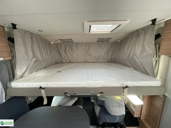 Fahrzeugbild Weinsberg CaraCore 650 MEG Hubbett #11