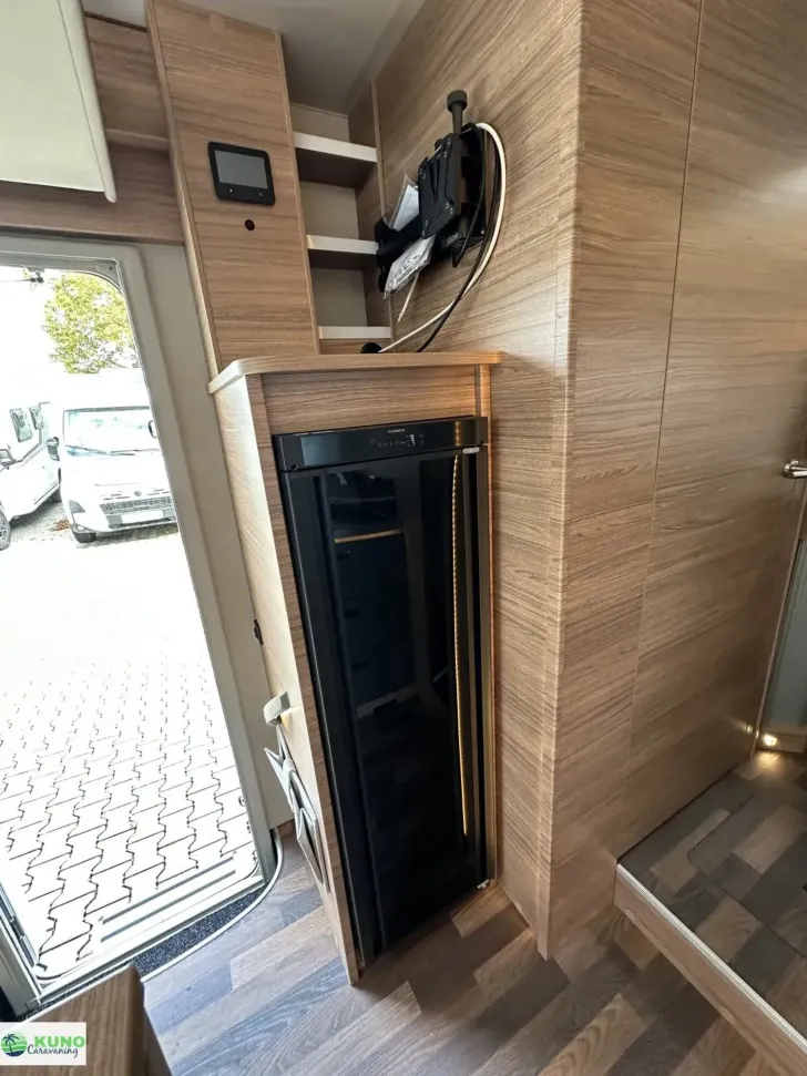 Fahrzeugbild Weinsberg CaraSuite 700 MEG Automatik #13