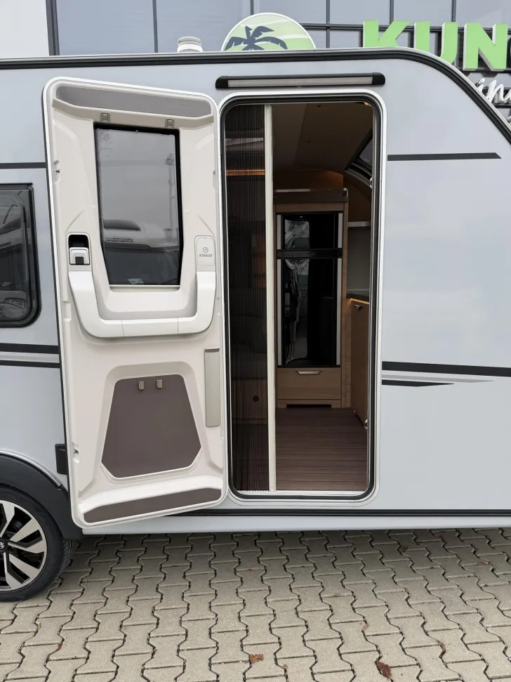 Fahrzeugbild Knaus Südwind BLACK SELECTION 650 PXB #4