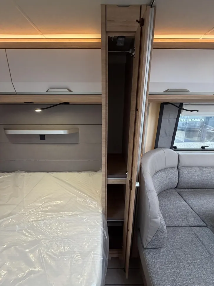 Fahrzeugbild Knaus Südwind BLACK SELECTION 650 PXB #13