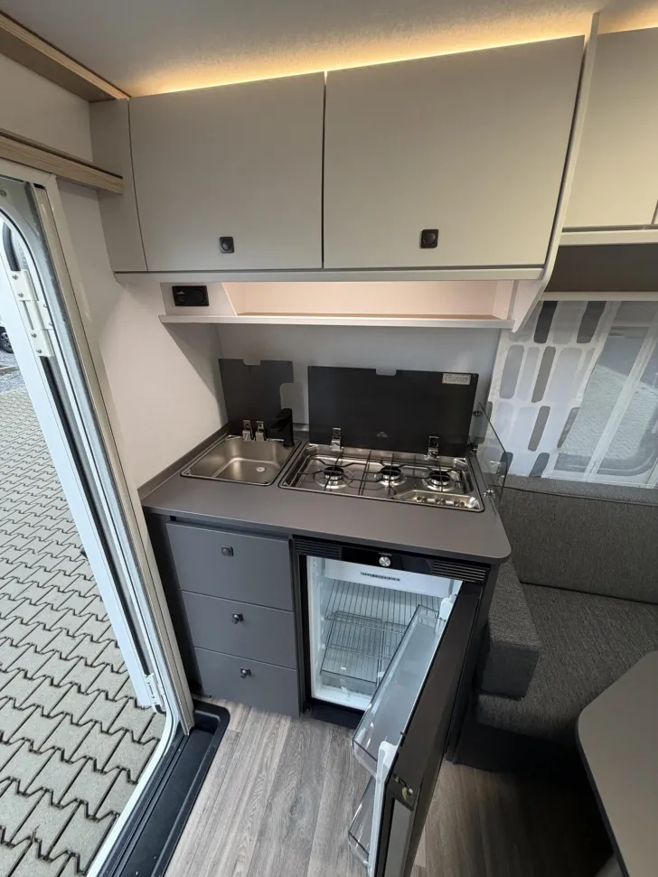 Fahrzeugbild Fendt Apero Activ 390 FH #15