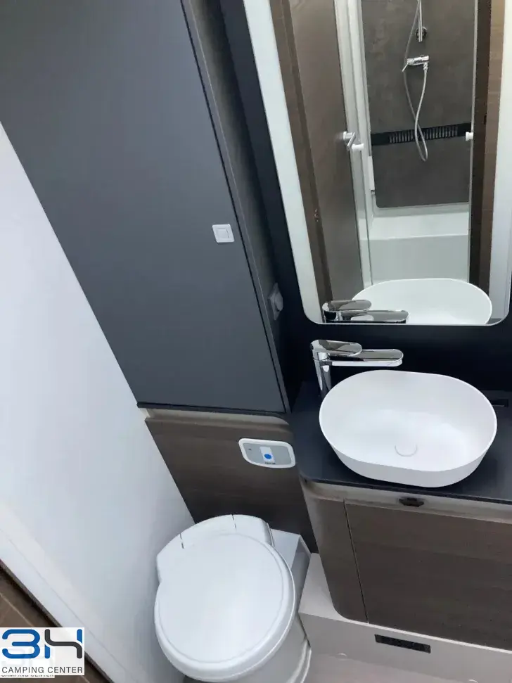 Fahrzeugbild Adria Matrix Supreme 670 SL MB #8