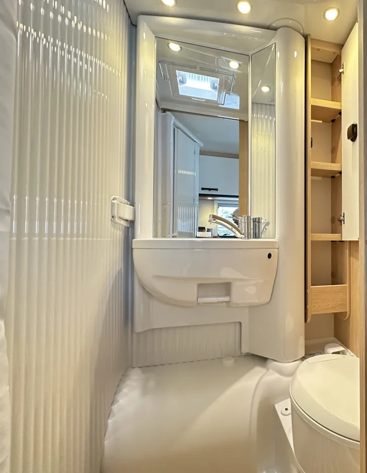 Fahrzeugbild Sunlight V 66 Adventure Edition 1.800 € geschenkt #14