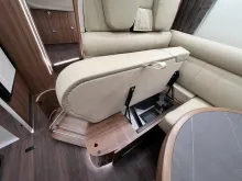 Fahrzeugbild Carthago chic e-line I 51 QB DA Mercedes (321) #37