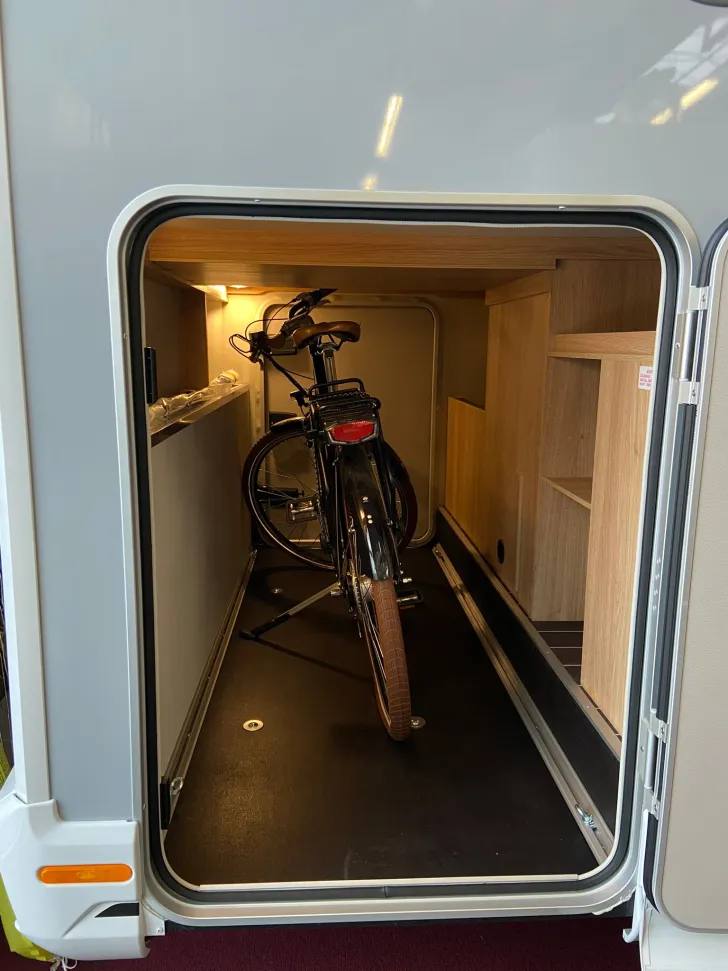 Fahrzeugbild Knaus Sky TI 700 MEG IC-Line /volle/Ausstattung-Top #7