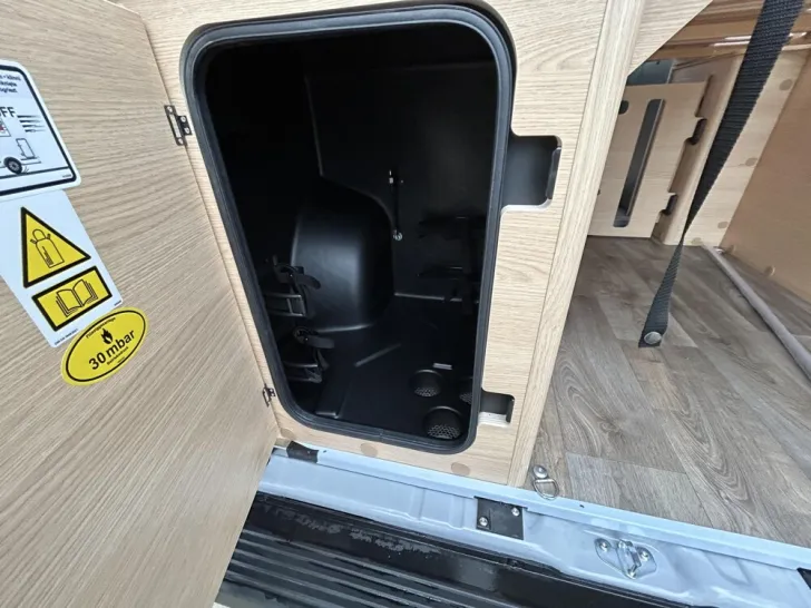 Fahrzeugbild Sunlight Cliff X 640 #22