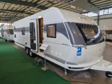 Fahrzeugbild Hobby Prestige 720 KWFU - City-Wasser/Vorb Aurark #1