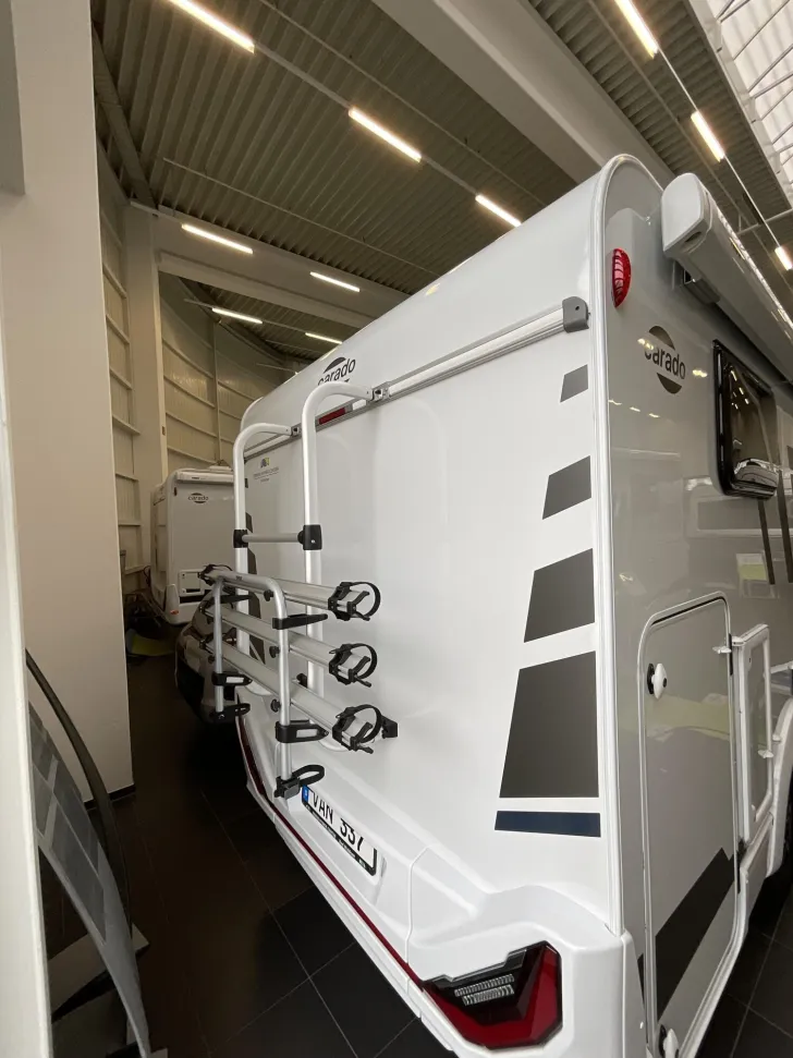 Fahrzeugbild Carado V 337 Markise, LED-Scheinwerfer, Fahrradträger #4