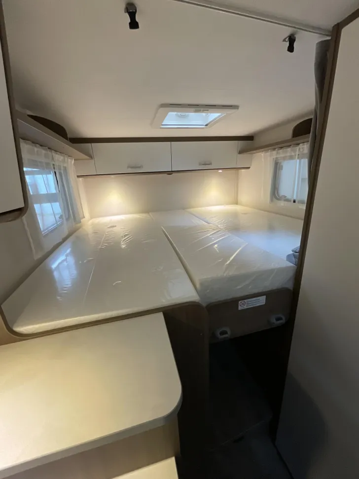 Fahrzeugbild Carado V 337 Markise, LED-Scheinwerfer, Fahrradträger #12