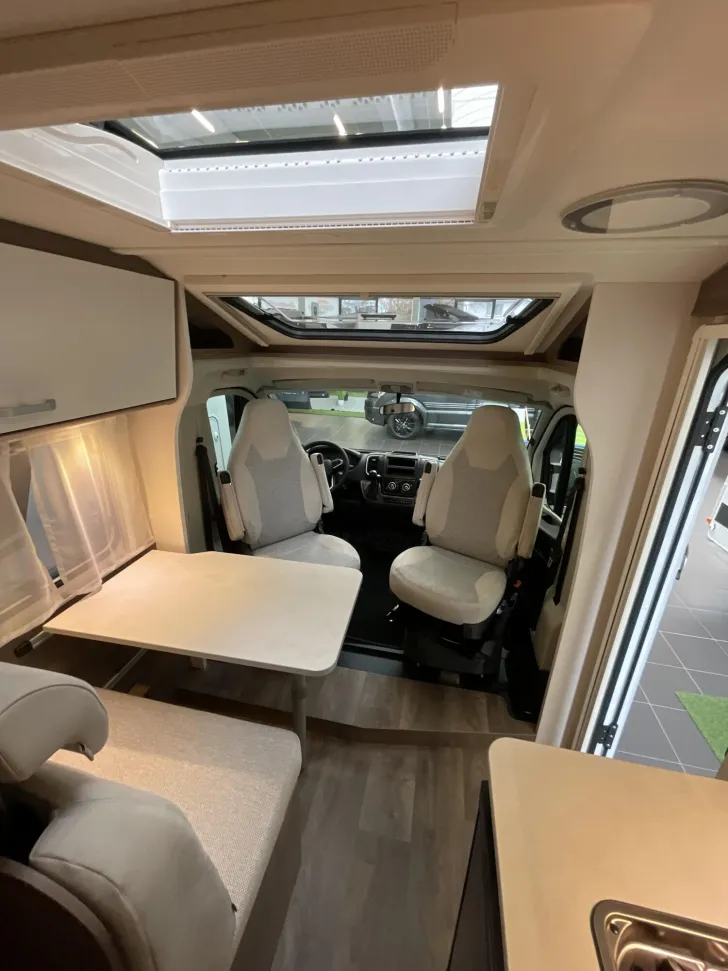 Fahrzeugbild Carado V 337 Markise, LED-Scheinwerfer, Fahrradträger #20