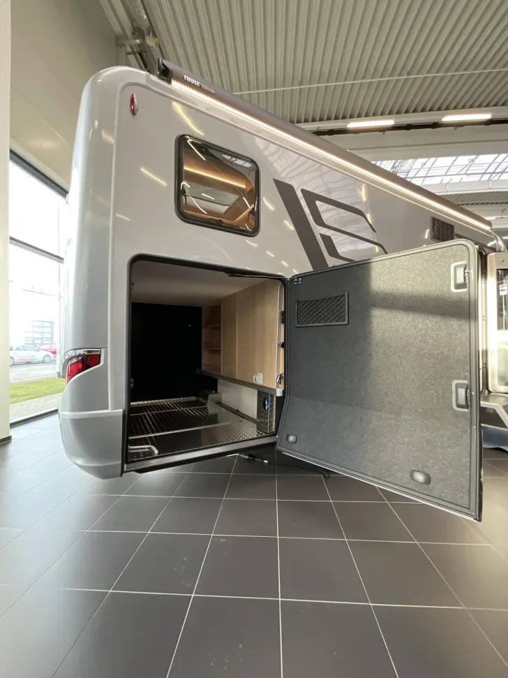 Fahrzeugbild Hymer B-Klasse ML T BlackLine 780 #9