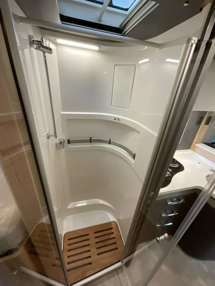 Fahrzeugbild Hymer B-Klasse ML T BlackLine 780 #11