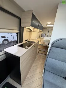 Fahrzeugbild Challenger Van V217 Cross Edition Automatik Markise #14