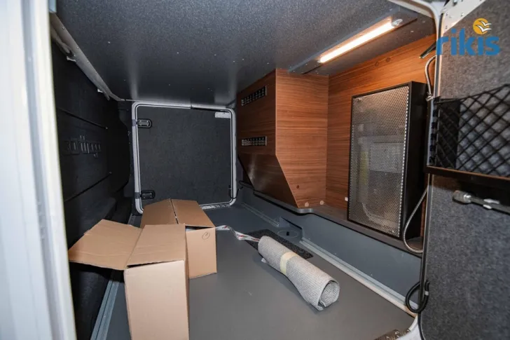 Fahrzeugbild Carthago chic c-line I 5.9 XL LE #8