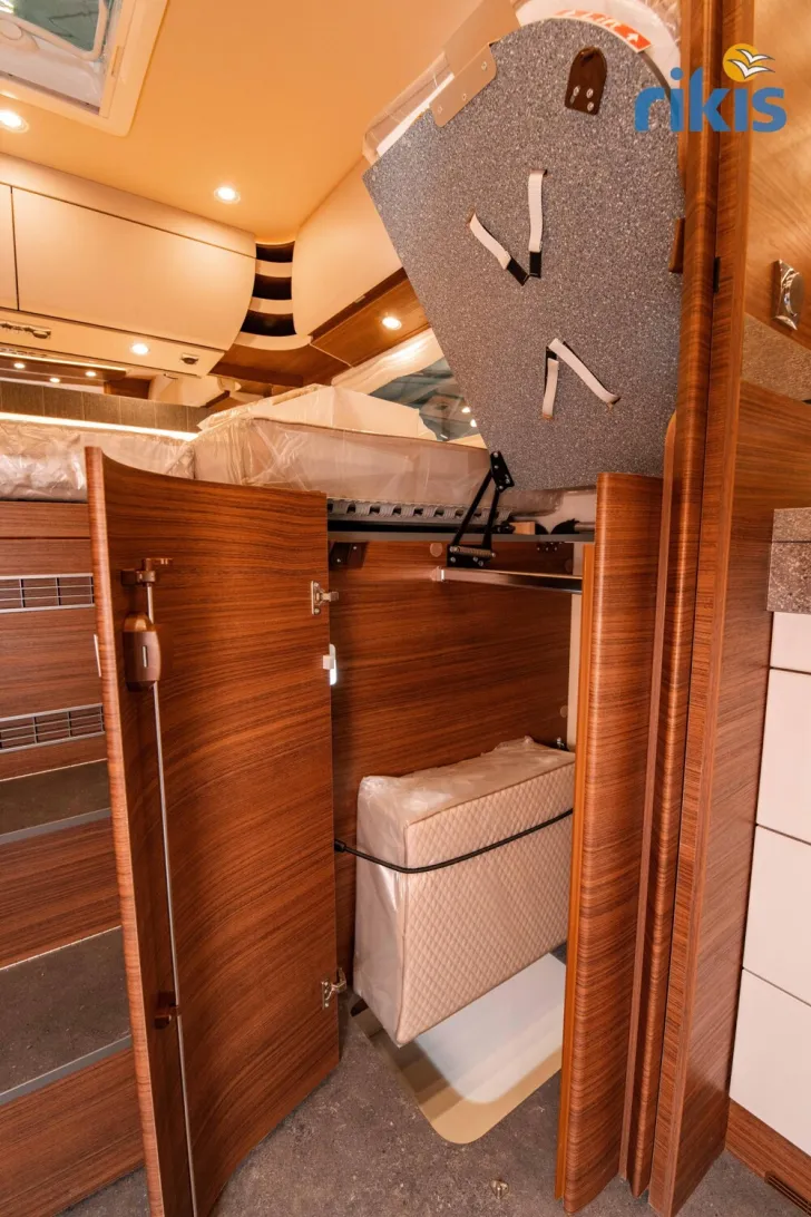 Fahrzeugbild Carthago chic c-line I 5.9 XL LE #22