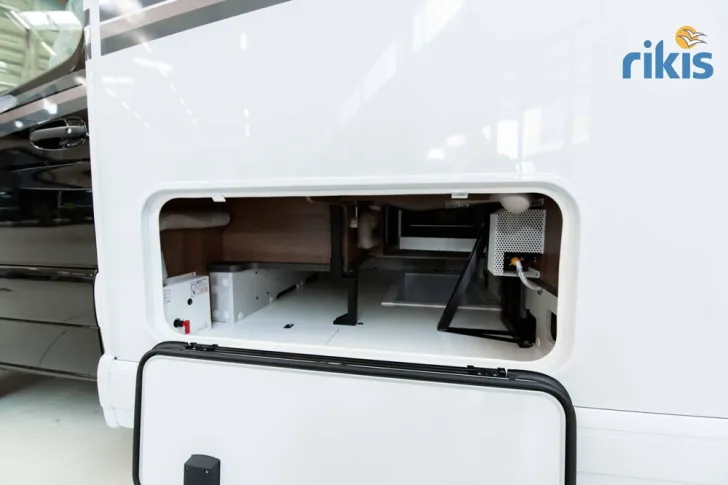 Fahrzeugbild Carthago C1-tourer T 143 KB LE comfort #10