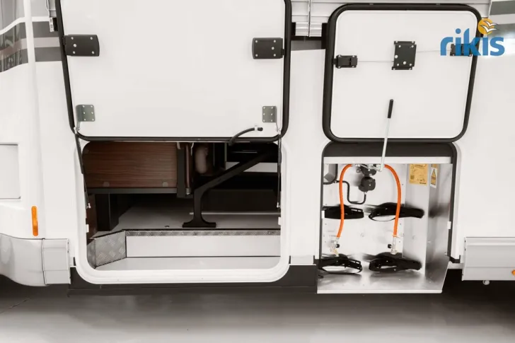 Fahrzeugbild Carthago chic c-line T 4.9 LE #10