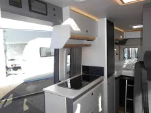 Fahrzeugbild Hobby PRESTIGE Van 640 ET First Edition Automatik 180PS Combi D 6E ;-) #18