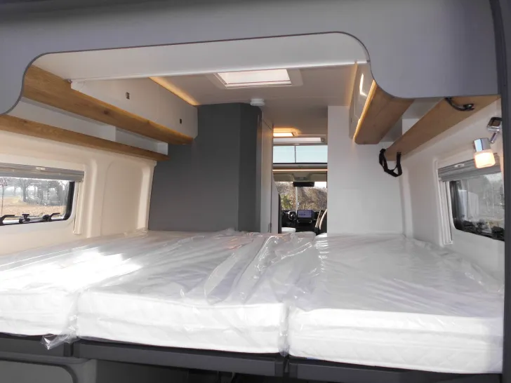 Fahrzeugbild Hobby PRESTIGE Van 640 ET First Edition Automatik 180PS Combi D 6E ;-) #23