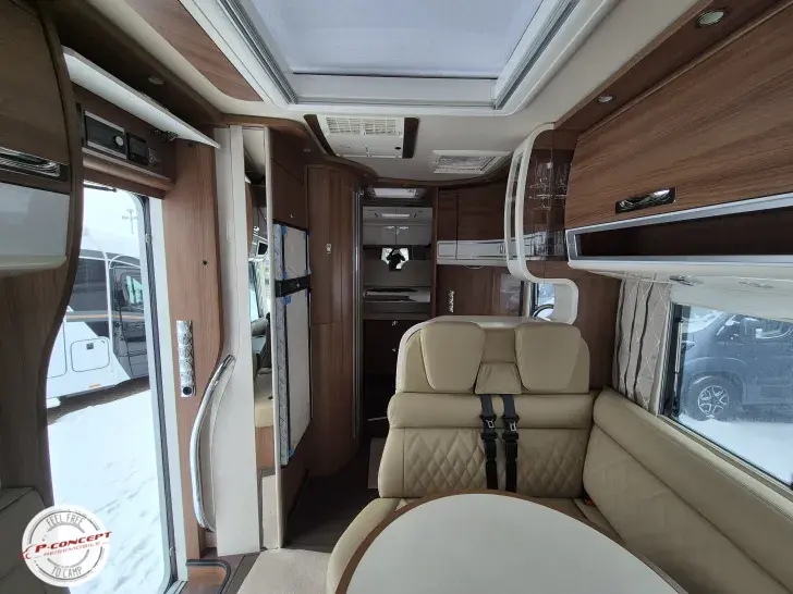 Fahrzeugbild Carthago chic e-line I 51 QB DA Listenpreis: 247.930€ #8