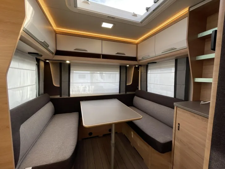 Fahrzeugbild Knaus SÜDWIND 460 EU BLACK SELECTION #22